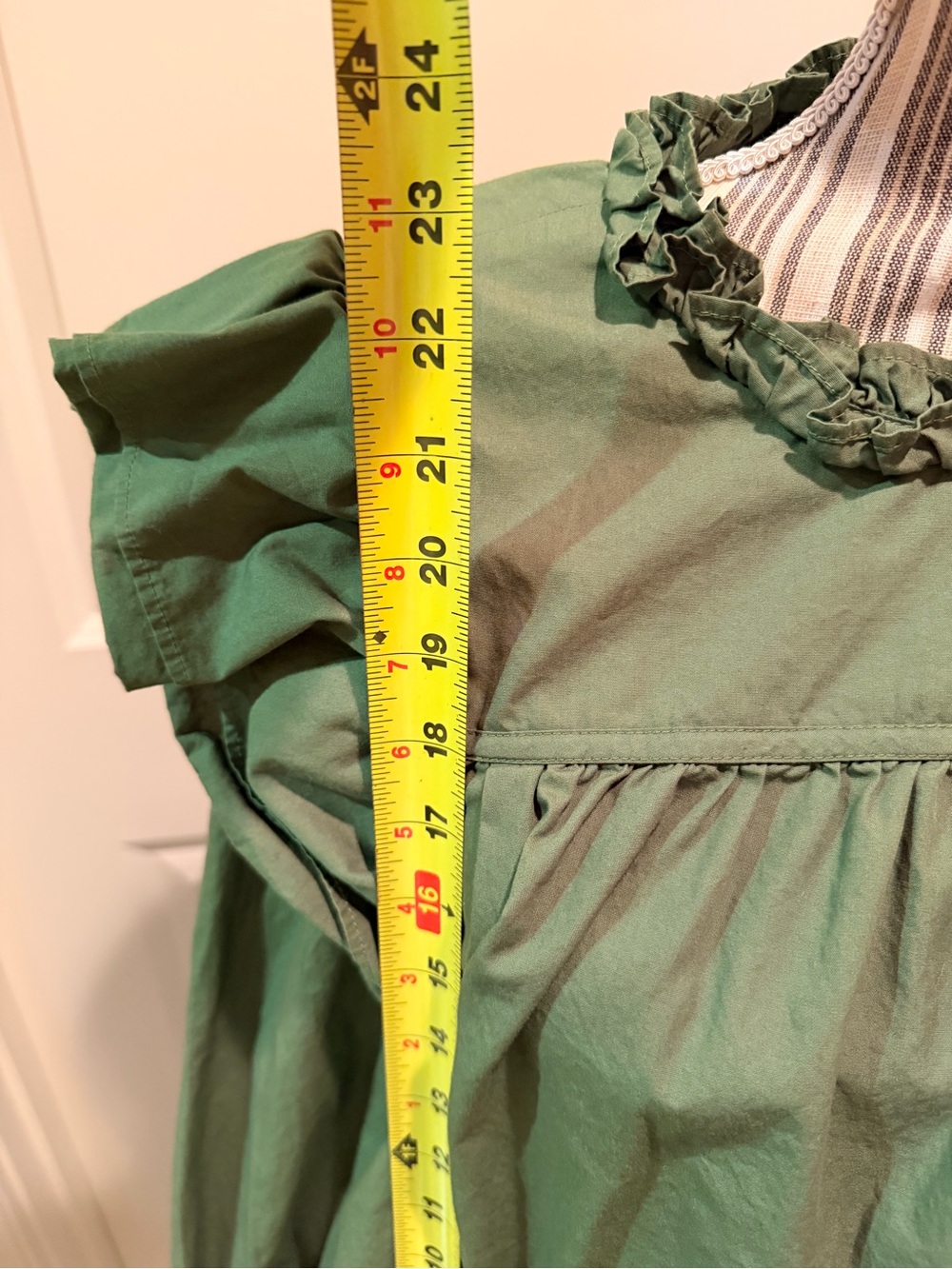 crown & ivy Olive Green Ruffle Yoke Blouse cotton - Picture 4 of 7